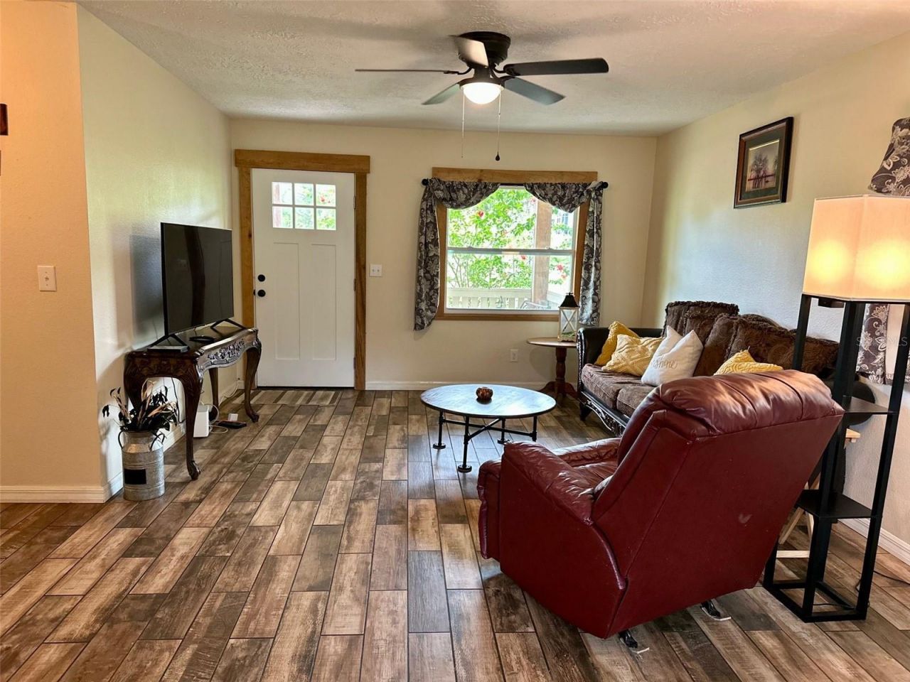 2016 Lewis Road, Leesburg, FL 34748 Photo