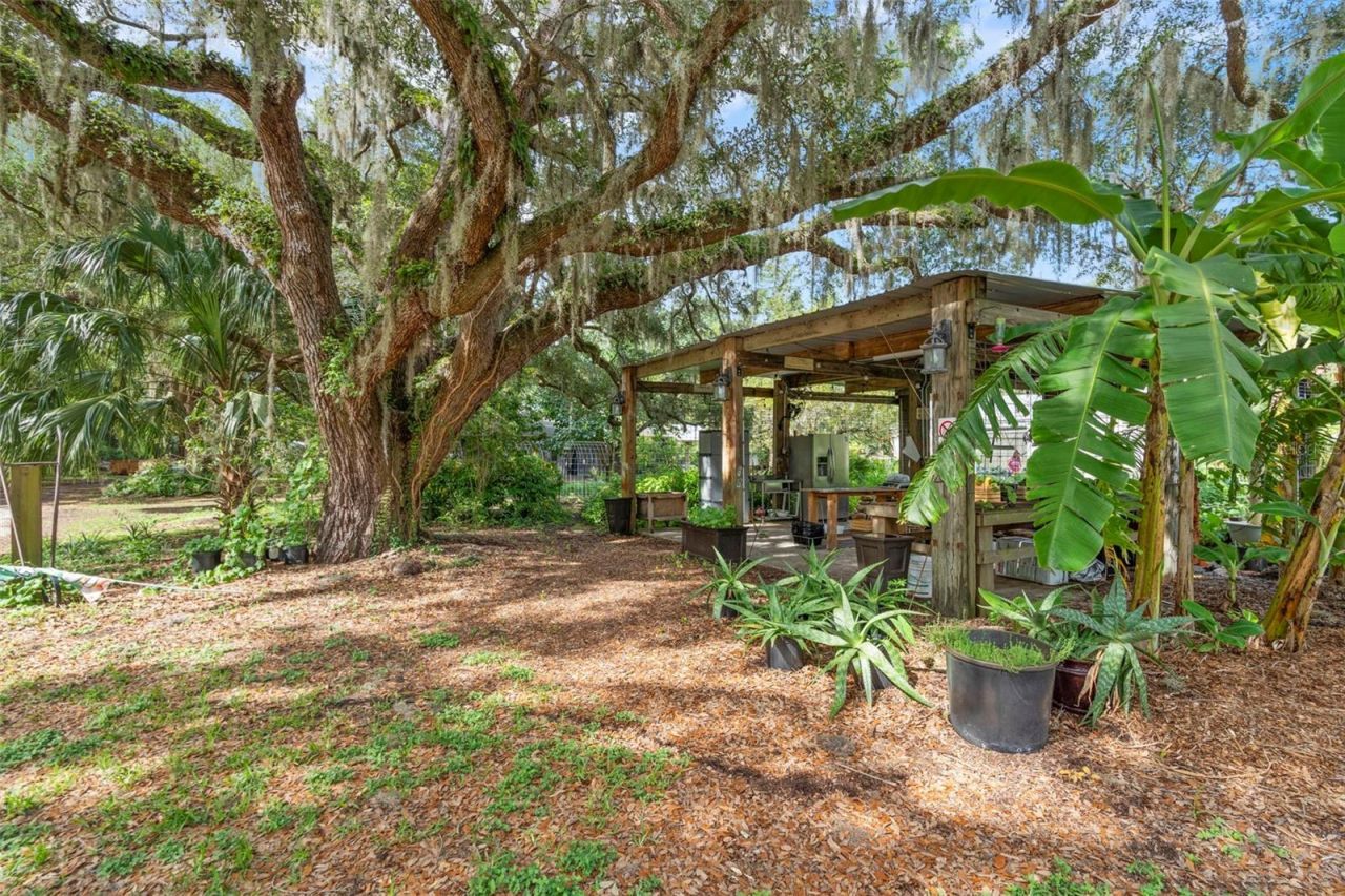 2016 Lewis Road, Leesburg, FL 34748 Photo