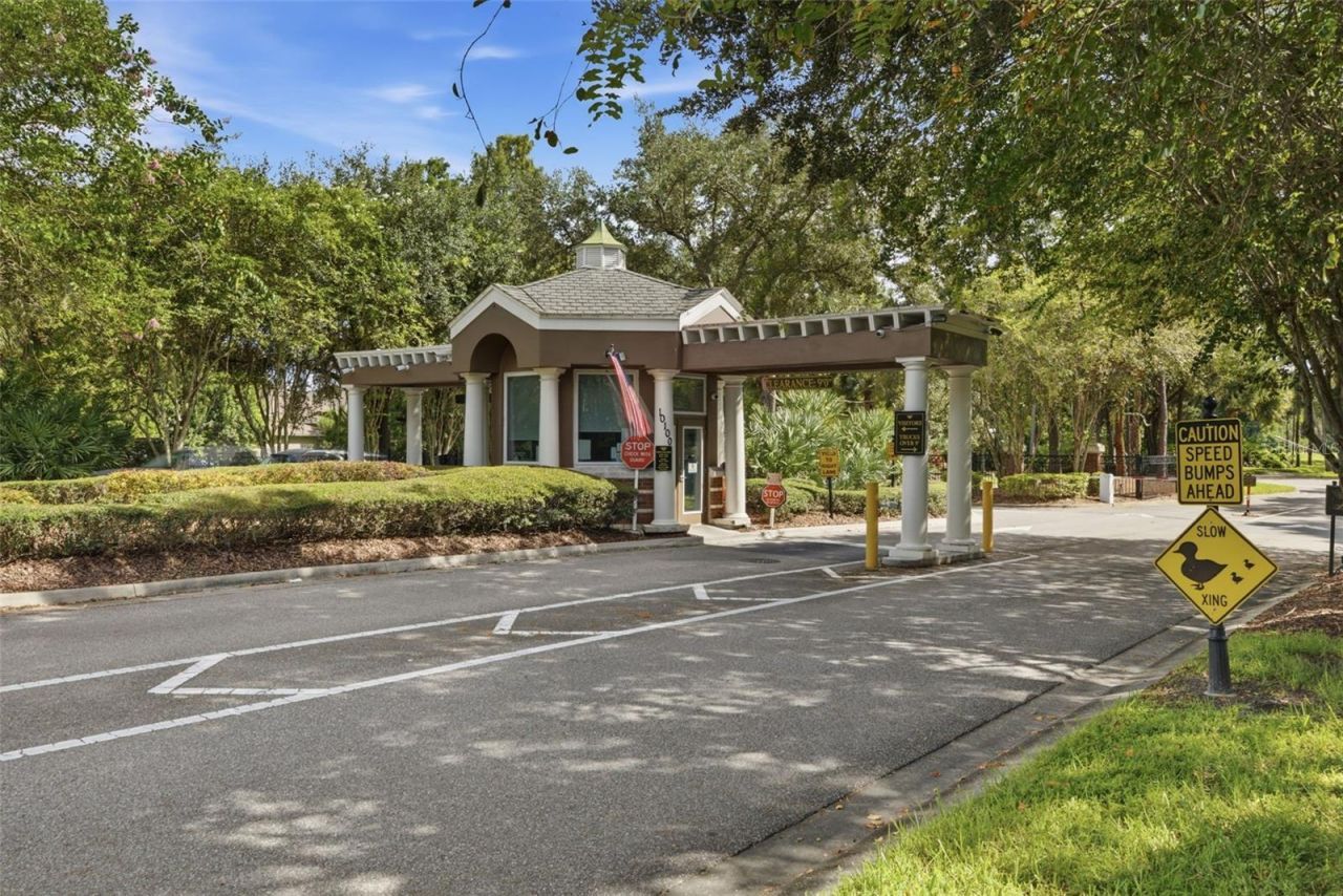 10438 Green Links Drive, Tampa, FL 33626 Photo
