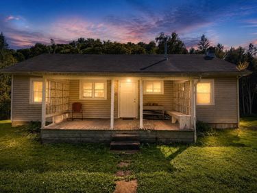 79 Liming Ridge Road, Burton, WV 26562