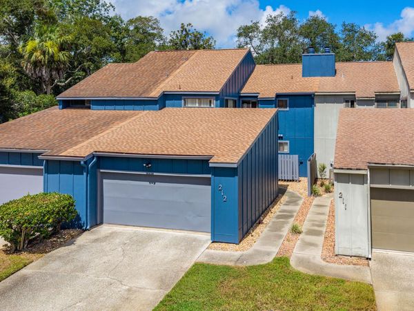 212 Pine Cone Trail, Ormond Beach, FL 32174