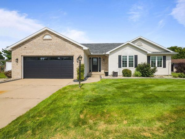 11101 Golden Pheasant Drive, Osceola, IN 46561