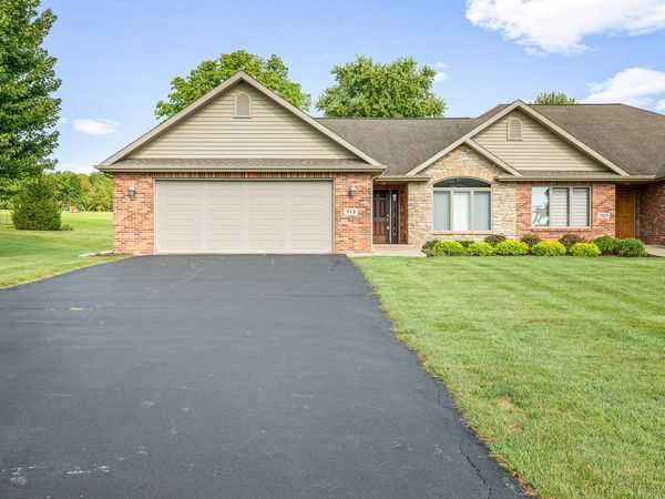 713 Birch Street , Byron, IL 61010