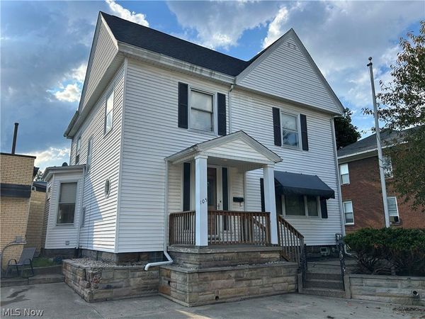 105 Main Street N, Navarre, OH 44662