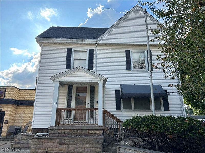105 Main Street N, Navarre, OH 44662 Photo 2