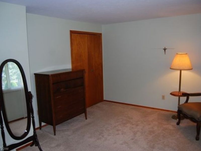 11746 Lafayette Drive, Parma Heights, OH 44130 Photo 15