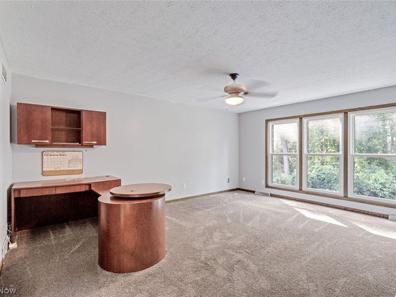 4468 Devonshire Drive, Unit c, Youngstown, OH 44512 Photo 14