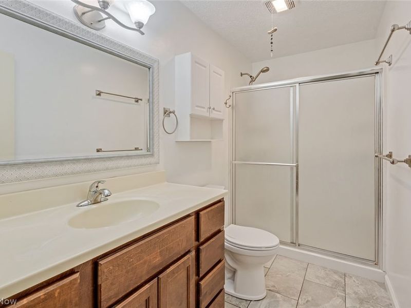 4468 Devonshire Drive, Unit c, Youngstown, OH 44512 Photo 18