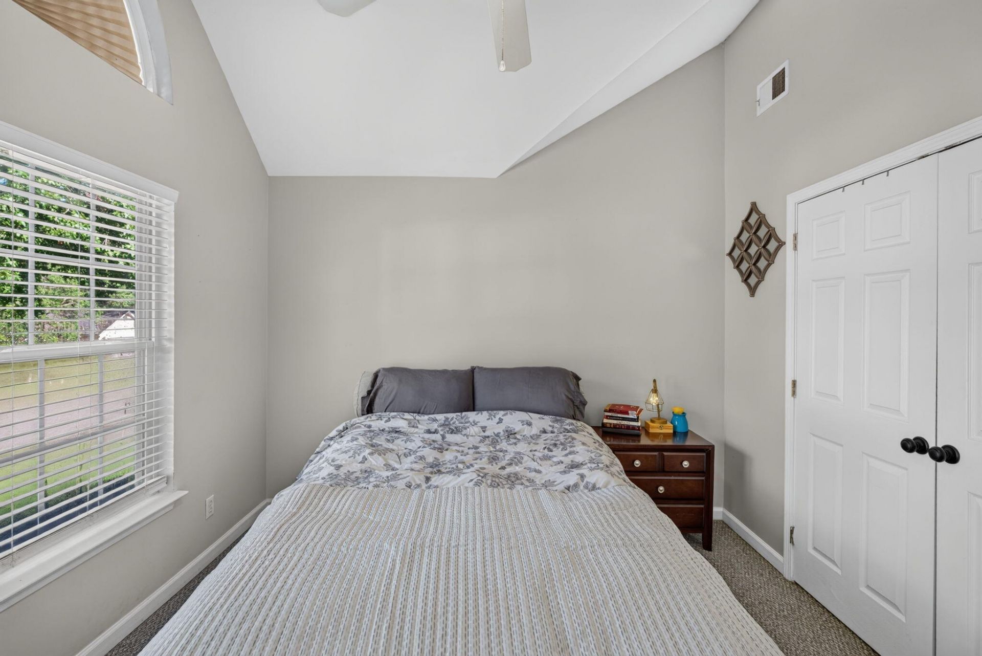 678 Bunkhouse Drive Photo 21