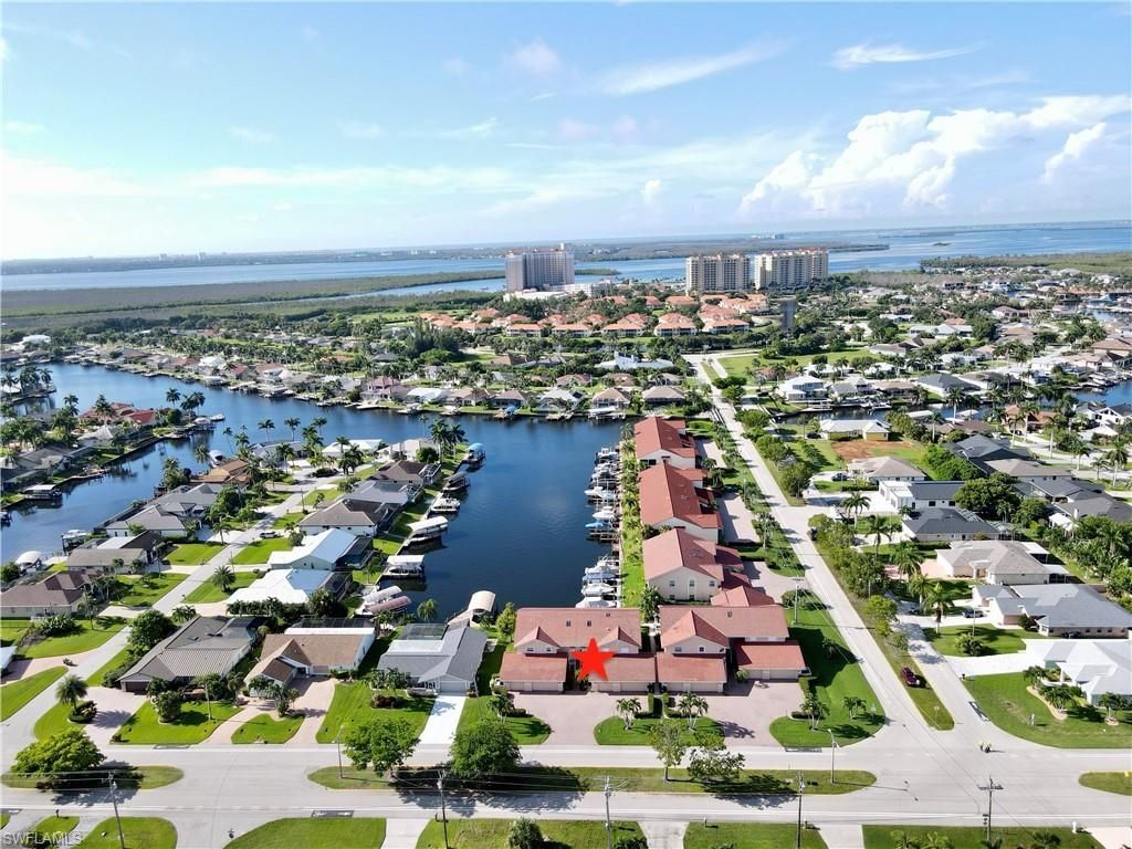 1204 El Dorado Pkwy W, Unit 102, Cape Coral, FL 33914 Photo