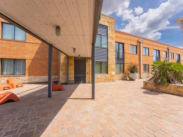 3016 Guadalupe ST, Unit 208, Austin, TX 78705