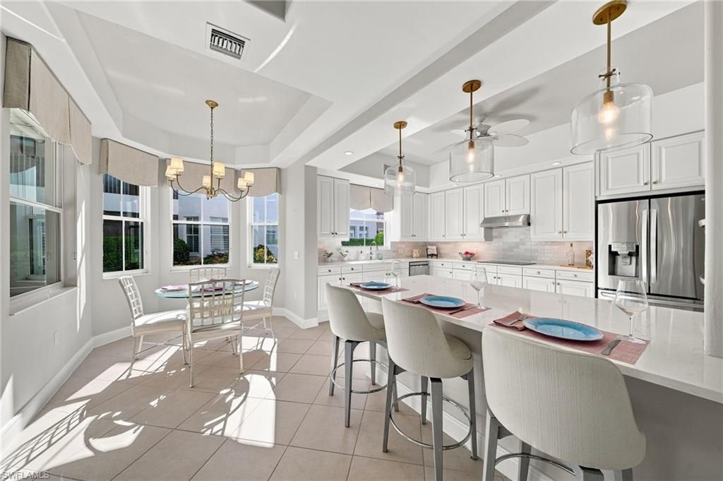 583 Avellino Isles Cir , Unit 24102, Naples, FL 34119 Photo