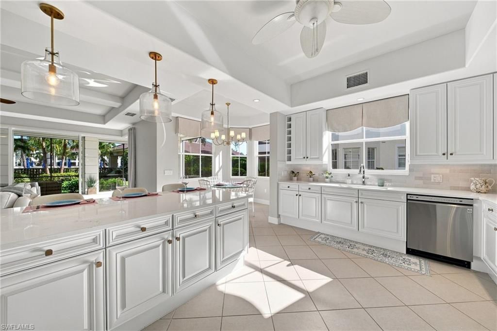 583 Avellino Isles Cir , Unit 24102, Naples, FL 34119 Photo