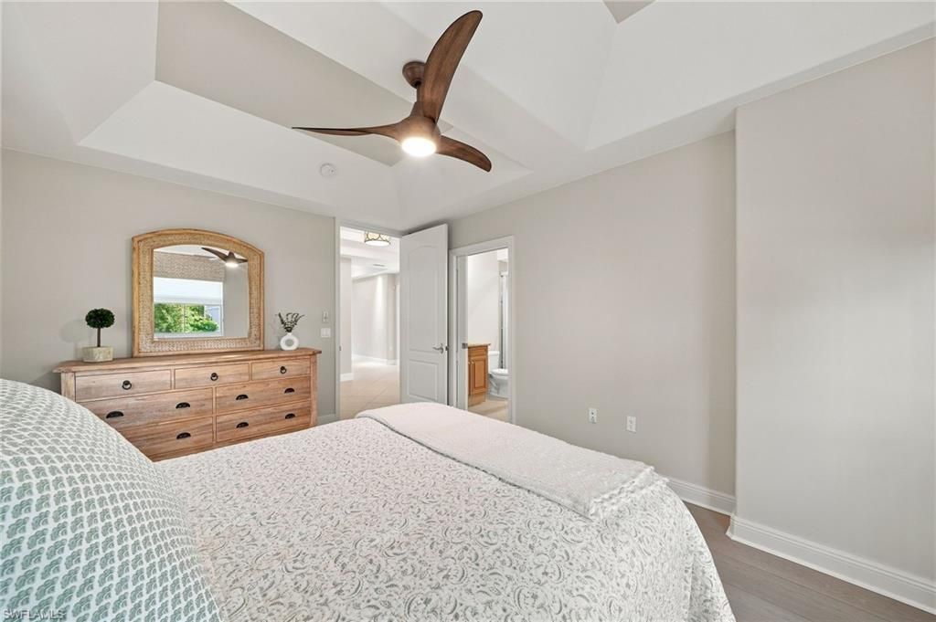 583 Avellino Isles Cir , Unit 24102, Naples, FL 34119 Photo