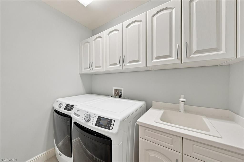 583 Avellino Isles Cir , Unit 24102, Naples, FL 34119 Photo