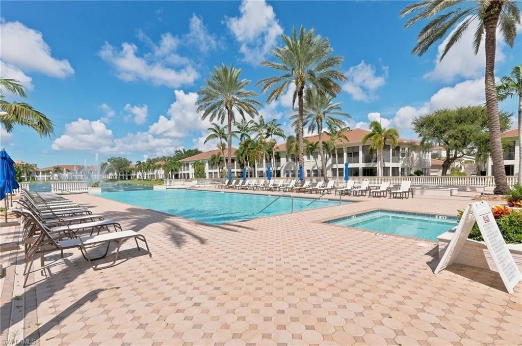 583 Avellino Isles Cir , Unit 24102, Naples, FL 34119 Photo