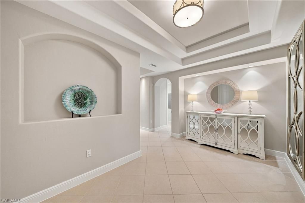 583 Avellino Isles Cir , Unit 24102, Naples, FL 34119 Photo