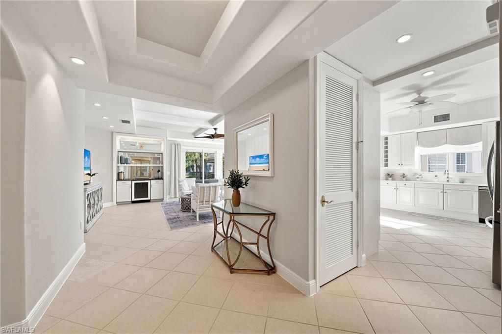 583 Avellino Isles Cir , Unit 24102, Naples, FL 34119 Photo