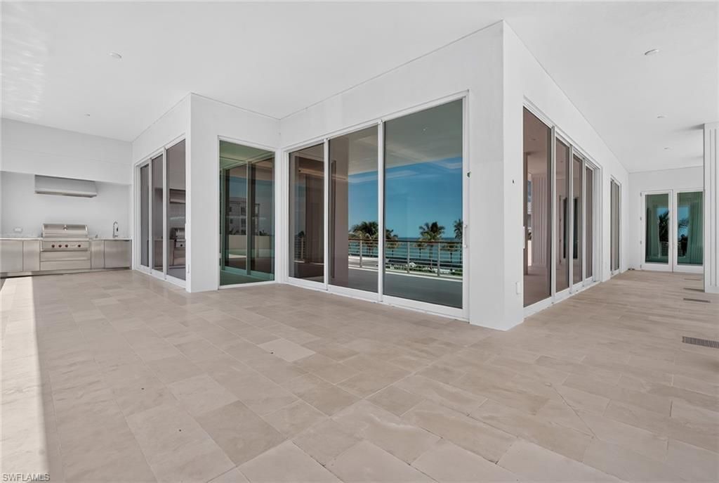 901 Gulf Shore Blvd N, Unit A-203, Naples, FL 34102 Photo