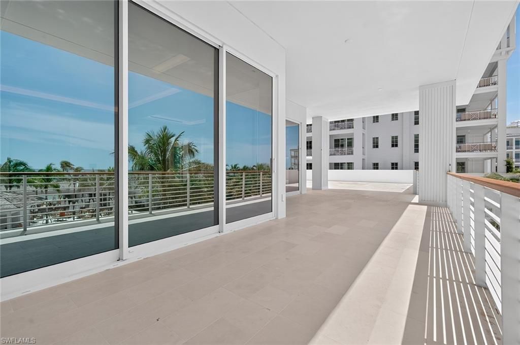 901 Gulf Shore Blvd N, Unit A-203, Naples, FL 34102 Photo