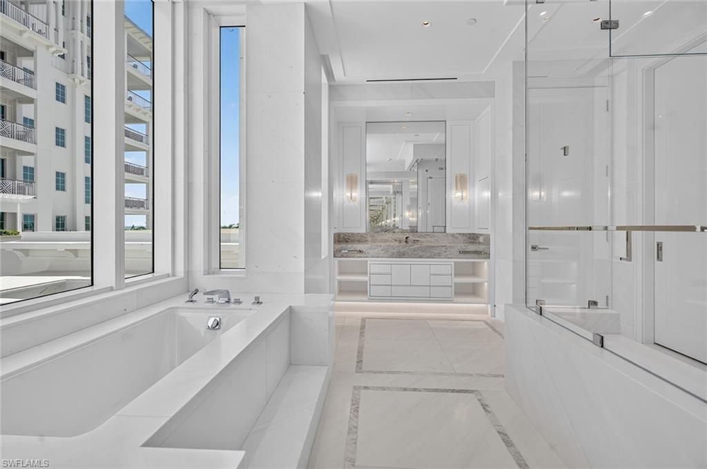 901 Gulf Shore Blvd N, Unit A-203, Naples, FL 34102 Photo