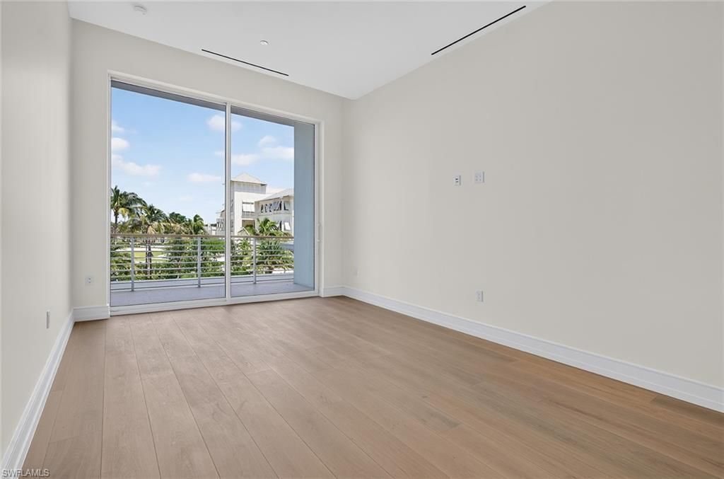 901 Gulf Shore Blvd N, Unit A-203, Naples, FL 34102 Photo