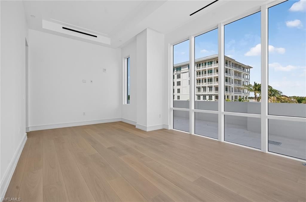 901 Gulf Shore Blvd N, Unit A-203, Naples, FL 34102 Photo