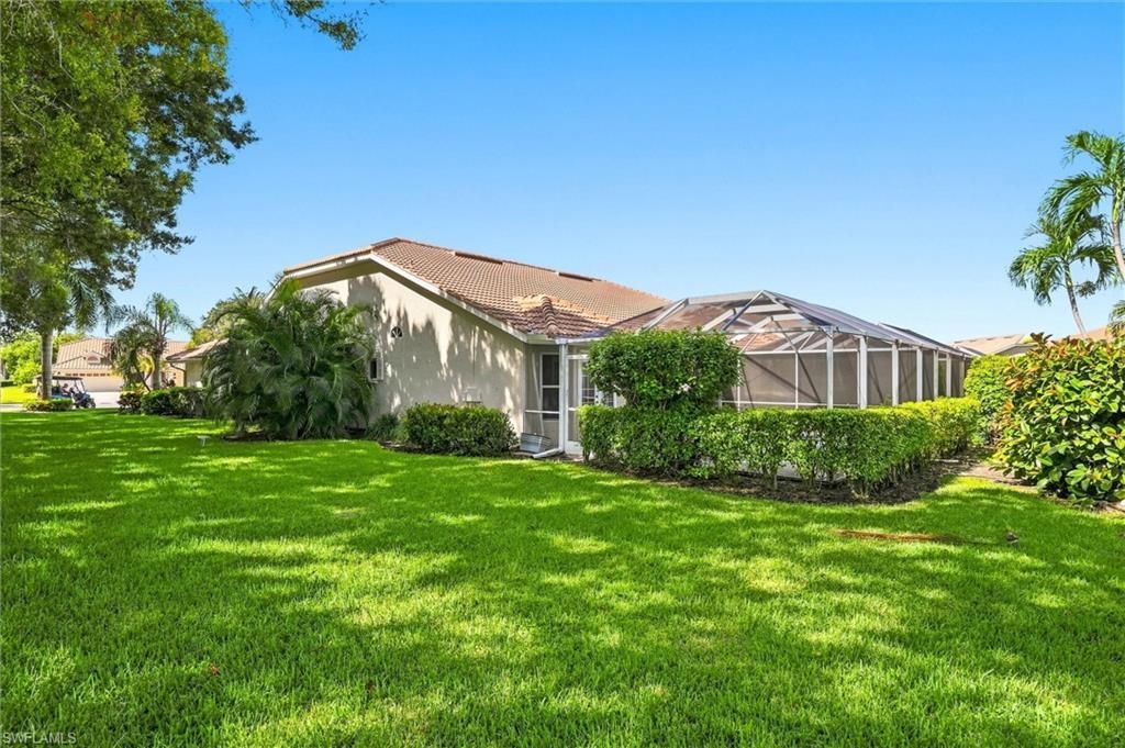 8681 Mustang Dr, Naples, FL 34113 Photo
