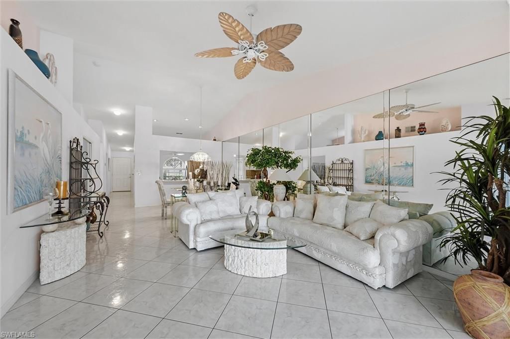 8681 Mustang Dr, Naples, FL 34113 Photo