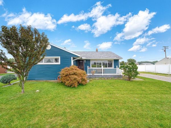 2975 Airport , Adrian, MI 49221