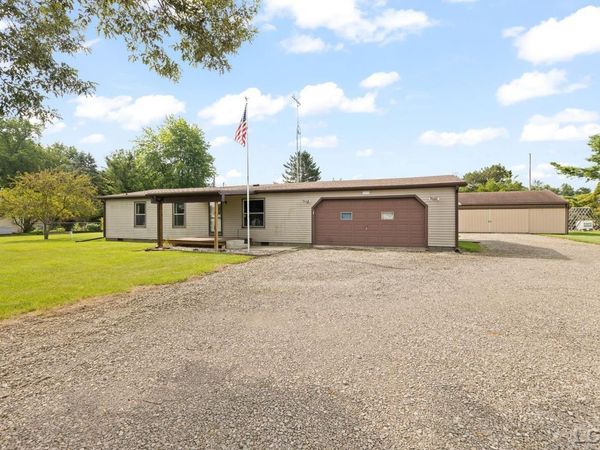 3845 Spielman , Adrian, MI 49221