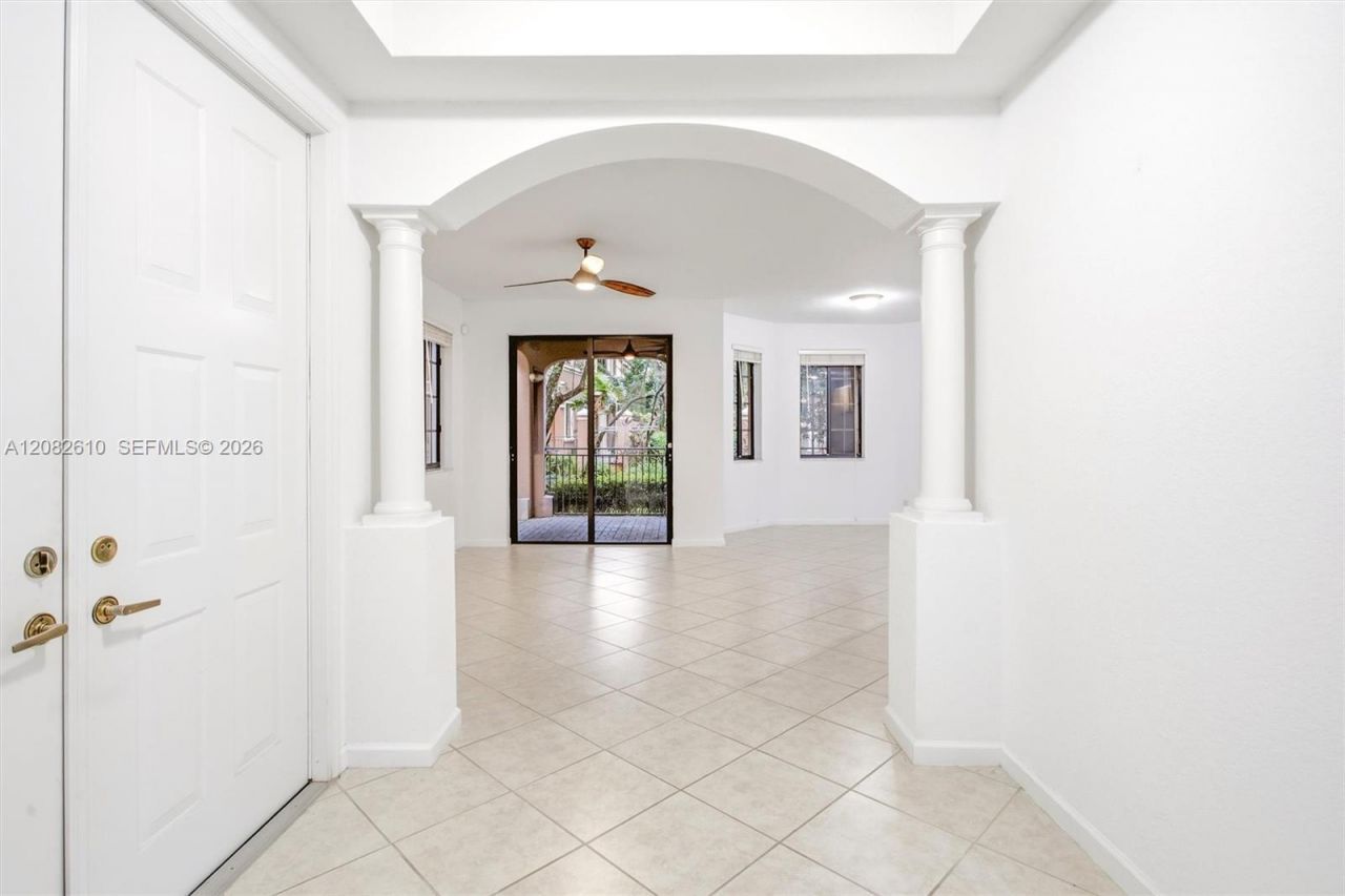 2890 Kinsington Cir, Weston, FL 33332 Photo