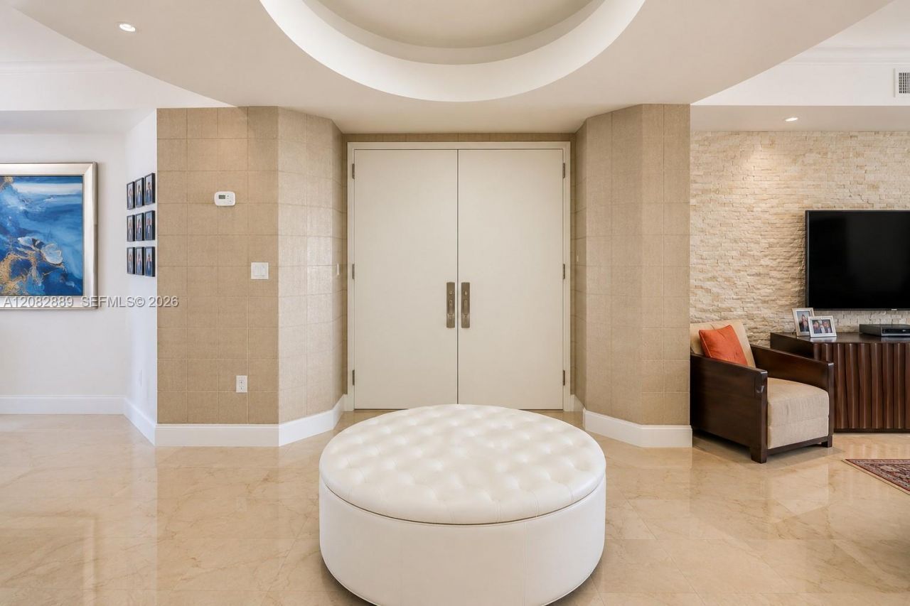 19111 Collins Ave , Unit 1602, Sunny Isles Beach, FL 33160 Photo