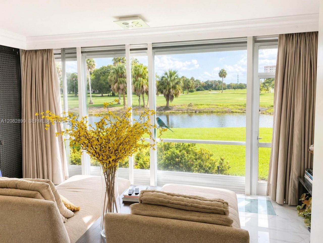 555 Oaks Ln, Unit 107, Pompano Beach, FL 33069 Photo