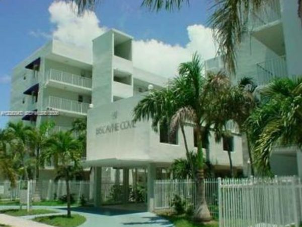 665 NE 83rd Ter , Unit 406, Miami, FL 33138
