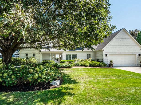 3264 Bay Road South Drive , Indianapolis, IN 46240