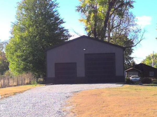 2000 BLK Aldridge St Aldridge, Vallonia, IN 47281