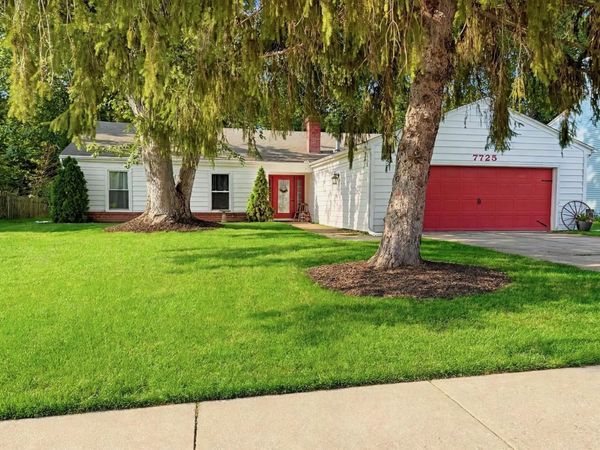 7725 Glenoak Parkway, Fort Wayne, IN 46815