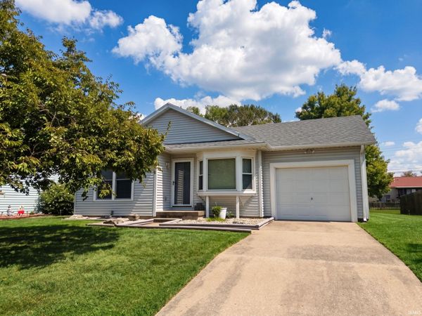 2919 Squire Lane, Evansville, IN 47715