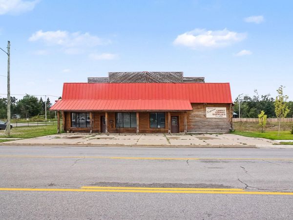 10490 Old US Highway 27, Gaylord, MI 49735