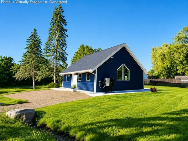 302 George Street, Cheboygan, MI 49721