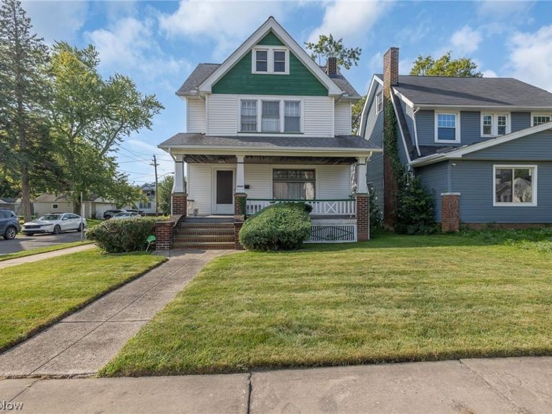 9820 Robinson Avenue, Garfield Heights, OH 44125 Photo 1