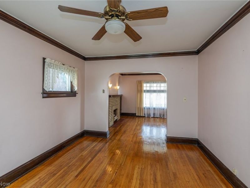 9820 Robinson Avenue, Garfield Heights, OH 44125 Photo 10