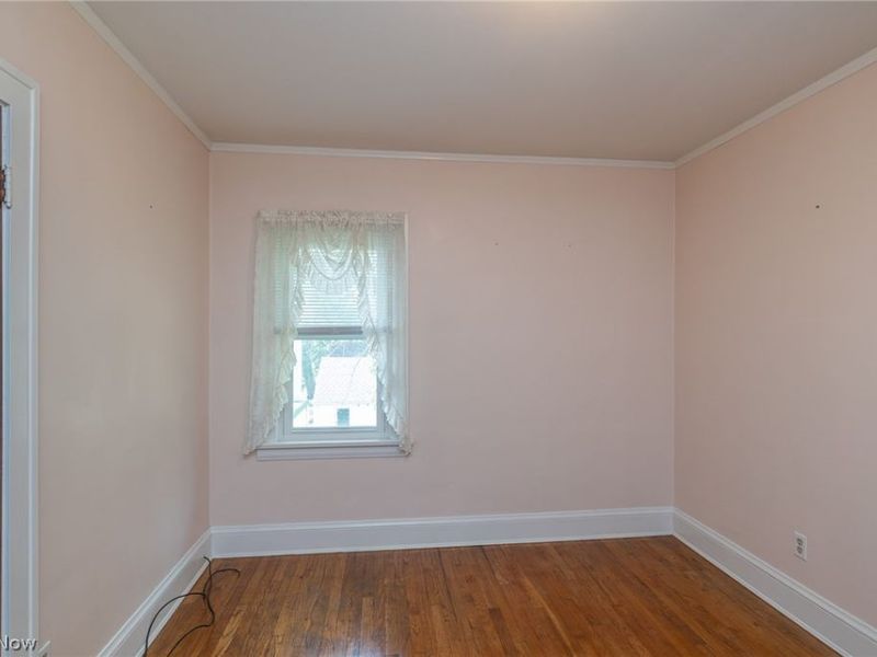 9820 Robinson Avenue, Garfield Heights, OH 44125 Photo 20