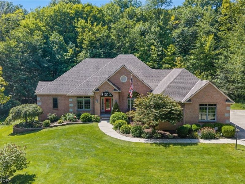 5052 Fox Haven Drive, Medina, OH 44256 Photo 1