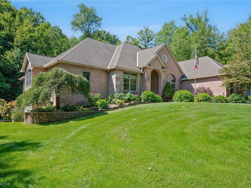 5052 Fox Haven Drive, Medina, OH 44256 Photo 2