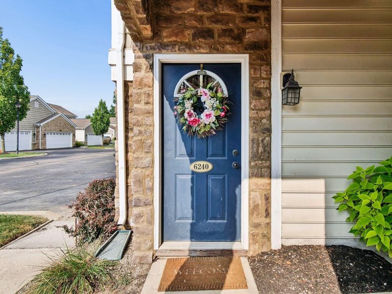 6240 Hudson Reserve Way, Westerville, OH 43081 Photo 2