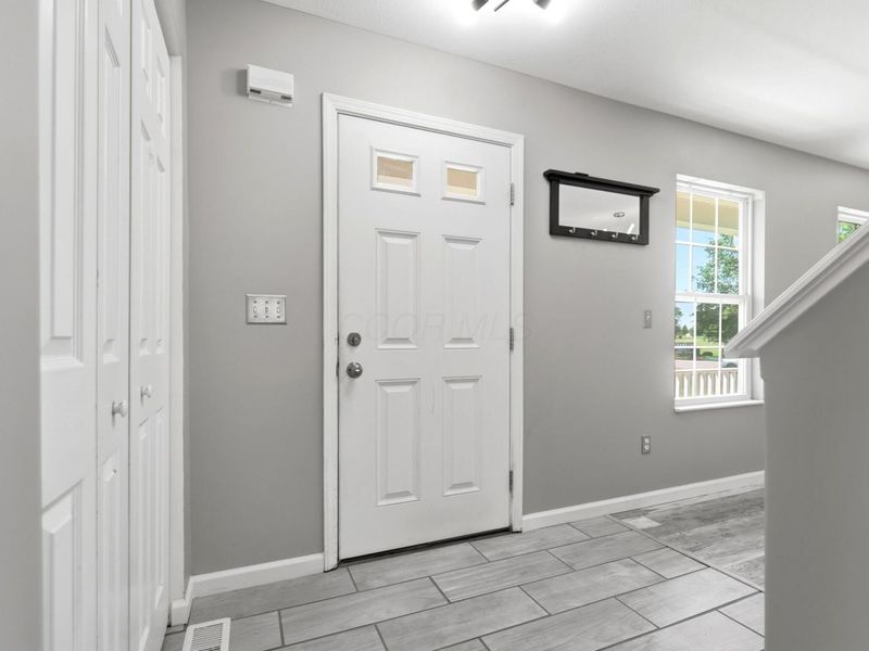 540 Westview Terrace, Lithopolis, OH 43136 Photo 11