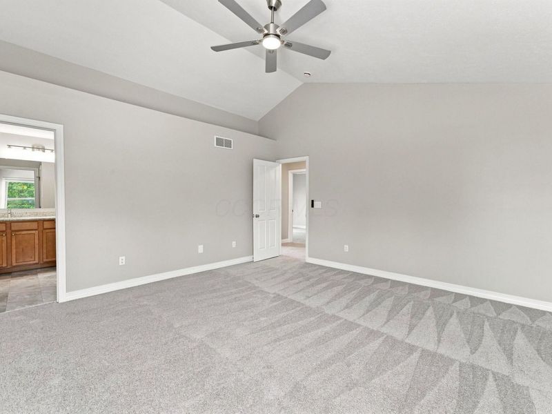 3100 Weeping Spruce Drive, Grove City, OH 43123 Photo 17