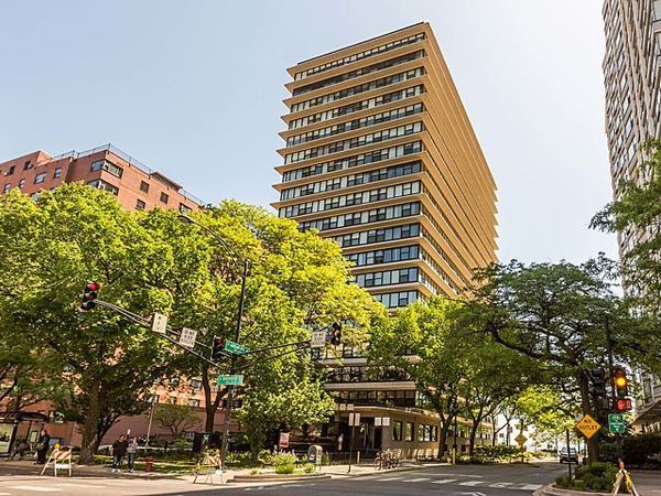 5801 N Sheridan Road, Unit 7D, Chicago, IL 60660